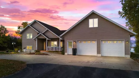 1449 Terrace Dr, Lake Benton, MN 56149
