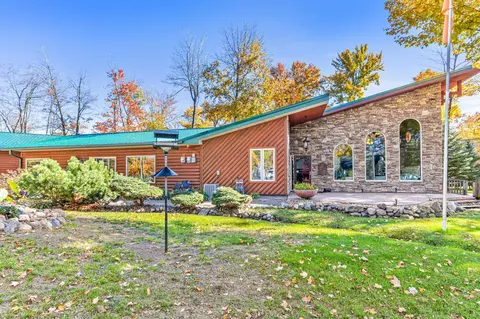 44380 Bow Ln, Isle, MN 56342