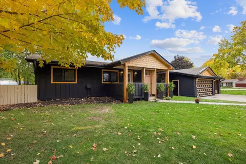 2070 Birch St, White Bear Lake, MN 55110