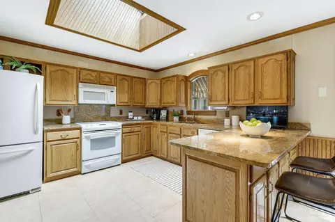 1108 Parkview Ln, Eagan, MN 55123 photo 21