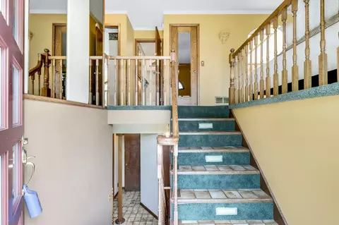 1108 Parkview Ln, Eagan, MN 55123 photo 9
