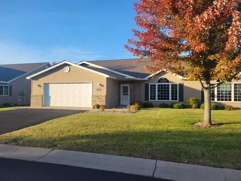 308 Gull Path, Mankato, MN 56001