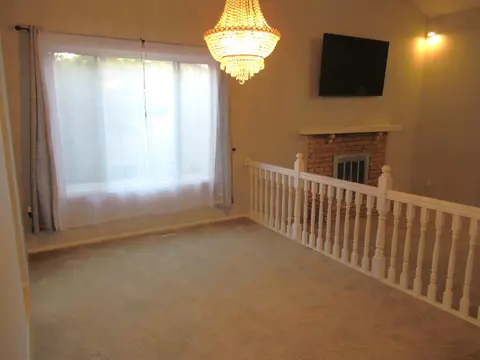 3745 Denmark Trl W, Eagan, MN 55123 photo 4