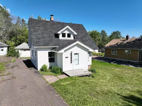 4817 Tioga St, Duluth, MN 55804
