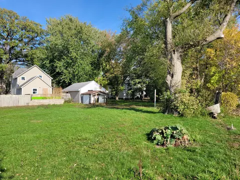 220 E Read St, Le Roy, MN 55951 photo 9