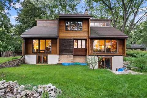 3646 Rustic Pl, Shoreview, MN 55126 photo 3