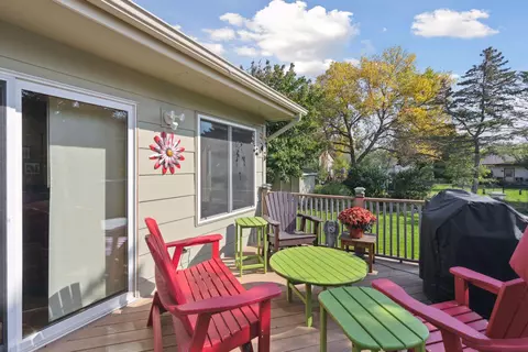 4670 Beacon Hill Rd, Eagan, MN 55122 photo 37