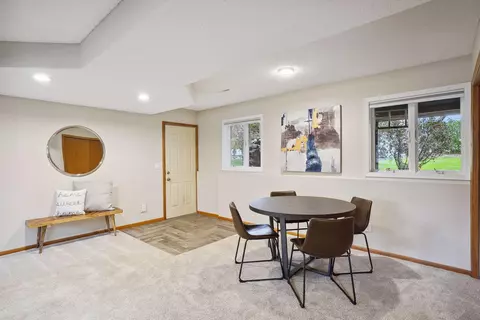 4670 Beacon Hill Rd, Eagan, MN 55122 photo 31
