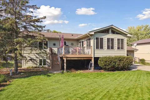4670 Beacon Hill Rd, Eagan, MN 55122 photo 17