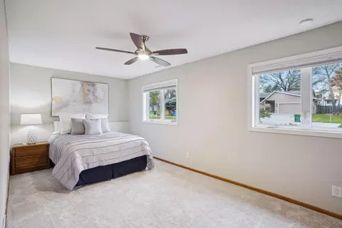 4670 Beacon Hill Rd, Eagan, MN 55122 photo 35
