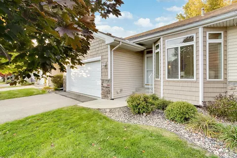 2217 Liberty Ln, Eagan, MN 55122 photo 4