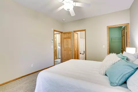 2217 Liberty Ln, Eagan, MN 55122 photo 29