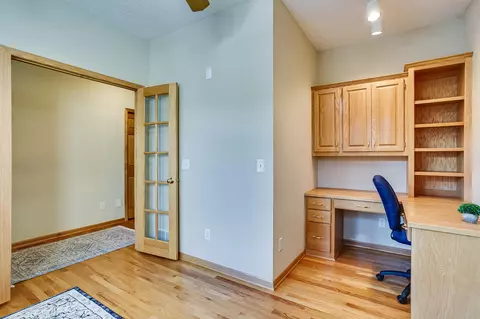 2217 Liberty Ln, Eagan, MN 55122 photo 8