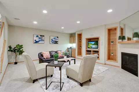 2217 Liberty Ln, Eagan, MN 55122 photo 36