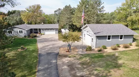 10305 Greenfield Rd, Greenfield, MN 55357