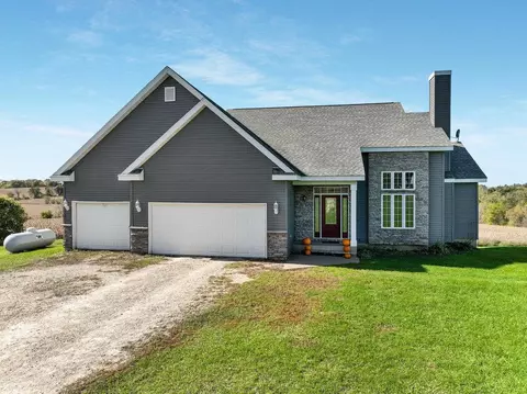 1948 280th St, Emerald, WI 54013