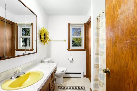 1408 Robinwood Ln, Faribault, MN 55021 photo 21