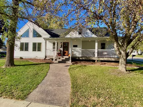 208 Main St SE, Rose Creek, MN 55970