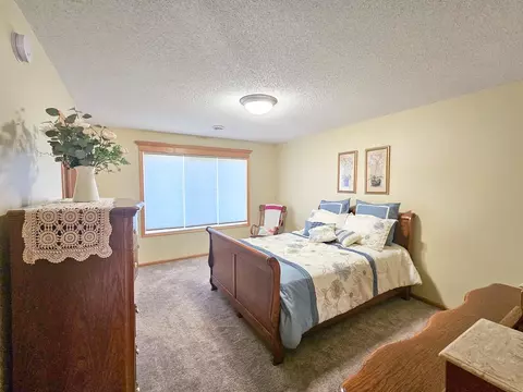 4307 Dublin Dr, Saint Cloud, MN 56301 photo 10