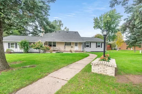 1 Vergennes St, Superior, WI 54880