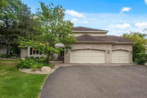 13105 38th Ave N, Plymouth, MN 55441