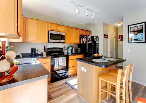 527 Summit Ln, Dundas, MN 55019 photo 5