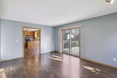 4142 Barrow Ct, Eagan, MN 55123 photo 13