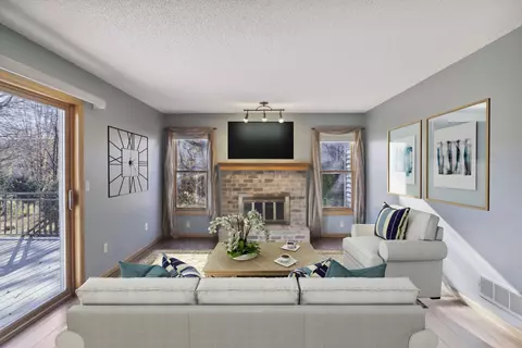 4142 Barrow Ct, Eagan, MN 55123 photo 12