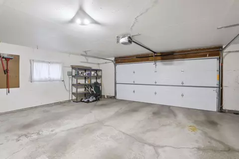 4142 Barrow Ct, Eagan, MN 55123 photo 32