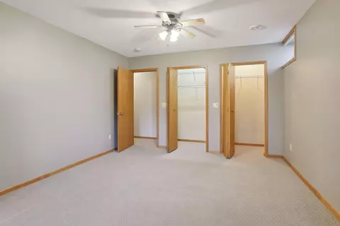 4142 Barrow Ct, Eagan, MN 55123 photo 30