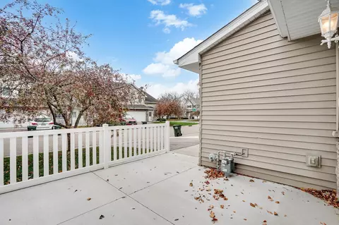 3347 Coleshire Path, Rosemount, MN 55068 photo 4