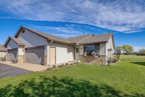 1015 Tamarack Pl, New Richmond, WI 54017