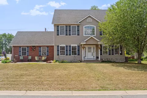 20945 Hydra Ct, Lakeville, MN 55044