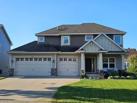 3253 Pin Oak Rd, Medina, MN 55340
