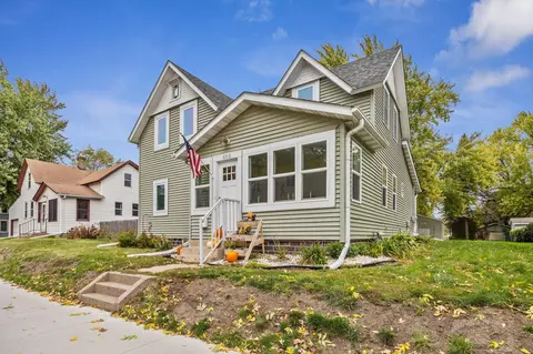 605 Main St E, New Prague, MN 56071