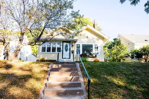 5635 21st Ave S, Minneapolis, MN 55417