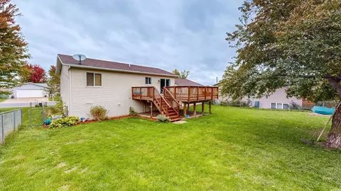 620 7th Ave NW, Plainview, MN 55964 photo 5
