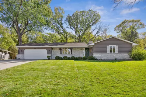 3925 Orleans Ln N, Plymouth, MN 55441