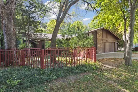 10408 Rich Rd, Bloomington, MN 55437