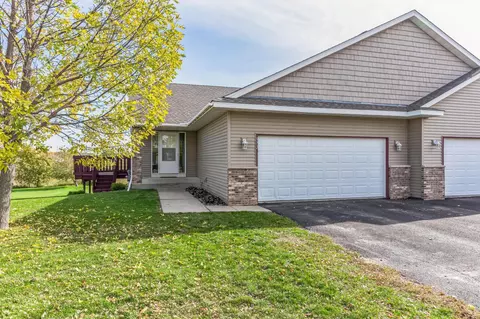 972 Breckenridge Ln, Montrose, MN 55363