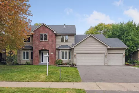 6729 Harlan Dr, Eden Prairie, MN 55346