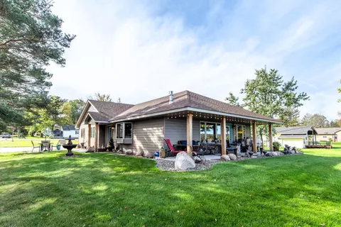 710 Main St W, Isle, MN 56342