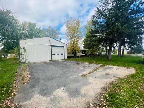 111 International Ave N, Big Falls, MN 56627