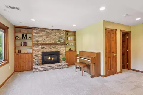 1945 Beaver Dam Ct, Eagan, MN 55122 photo 26