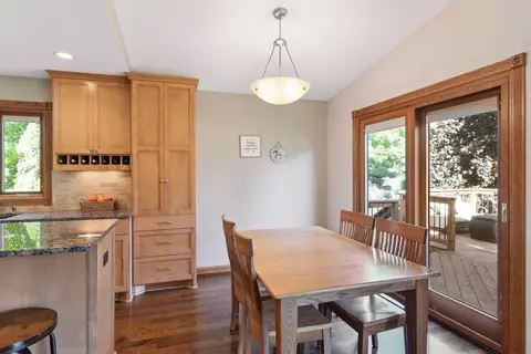 1945 Beaver Dam Ct, Eagan, MN 55122 photo 12
