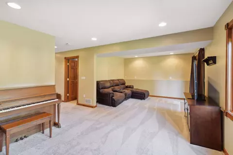 1945 Beaver Dam Ct, Eagan, MN 55122 photo 23