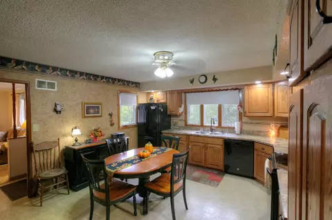 405 E 7th St, Red Wing, MN 55066 photo 4