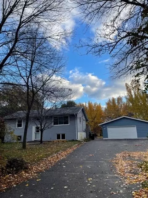 6860 152nd Ave NW, Ramsey, MN 55303