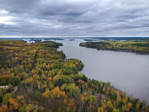 1763 E Armstrong Bay Rd, Tower, MN 55790