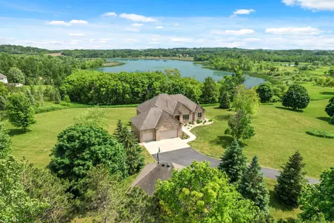 26355 Wyldewood Dr, Webster, MN 55088